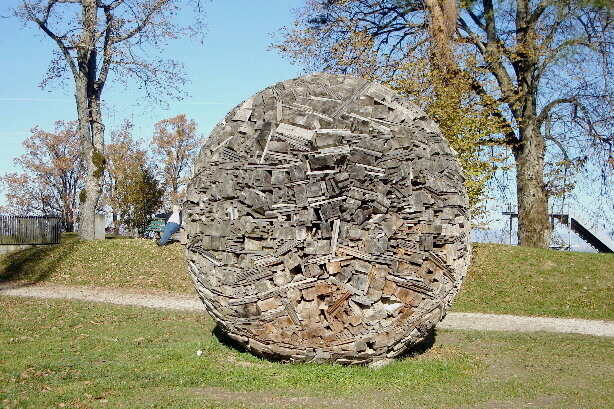 New Potential von Urs-P. Twellmann