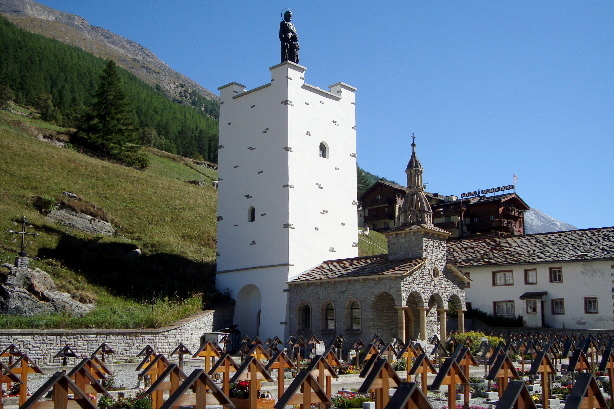 Friedhofskapelle vom Saas-Grund