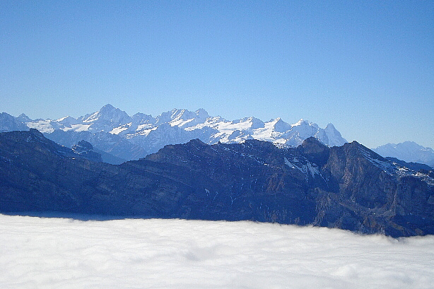 Lauteraarhorn, Schreckhorn, Gross Fiescherhorn, Rosenhorn, Wetterhorn, Eiger