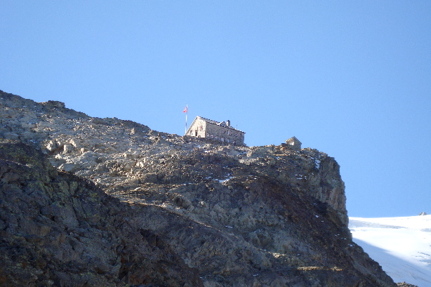 Tierbergli hut SAC (2795m)