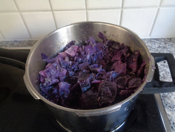 Servieren. Falls nötig noch etwas Salz beigeben