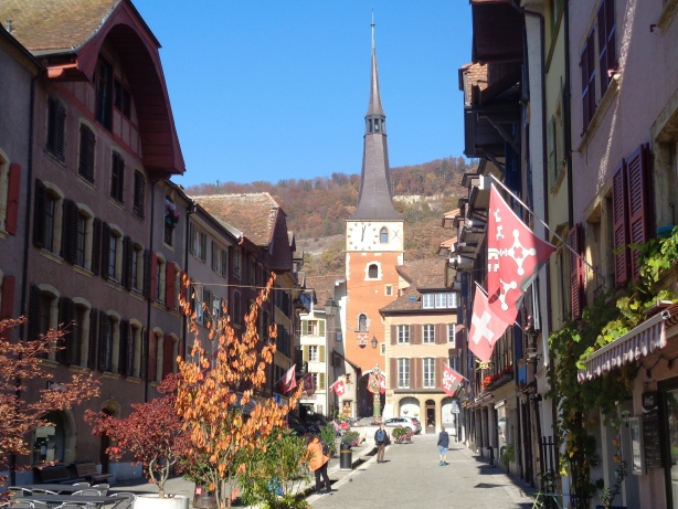 Altstadt Rue du marché mit Tour Rouge (Roter Turm)