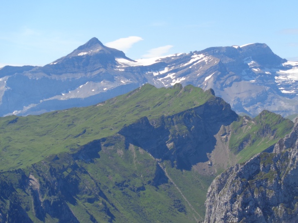 Oldenhorn (3123m) und Les Diablerets (3210m)