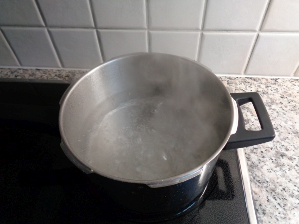 Das Wasser zum Kochen bringen