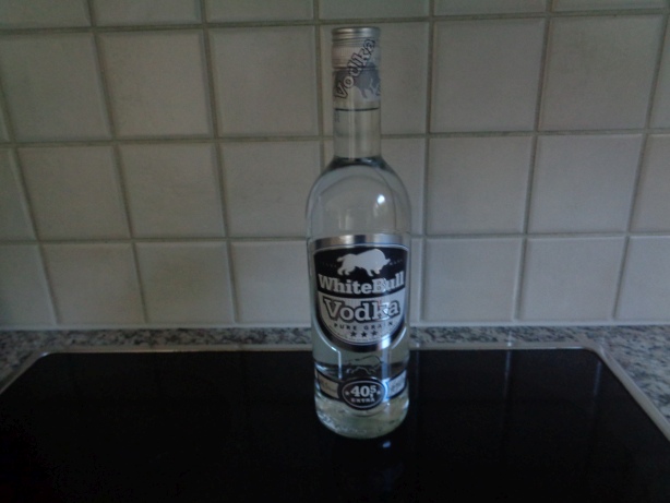 7 Deziliter hochwertiger (pure grain) Wodka