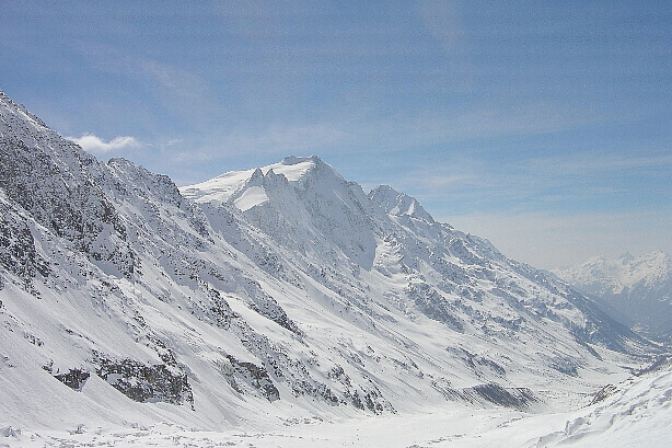 Lonzahörner (3547m) and Lötschentaler Breithorn (3785m)