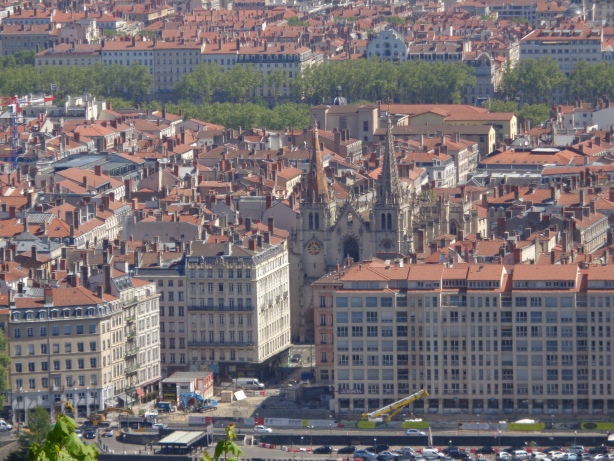 Kirche / Paroisse Catholique Saint Nizier
