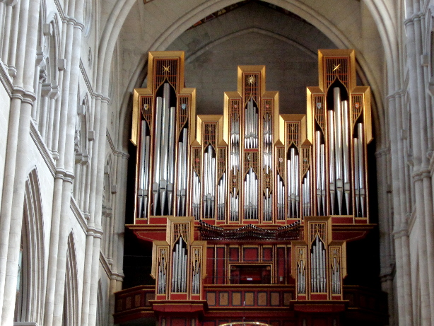 Innenansicht Catedral de la Almudena