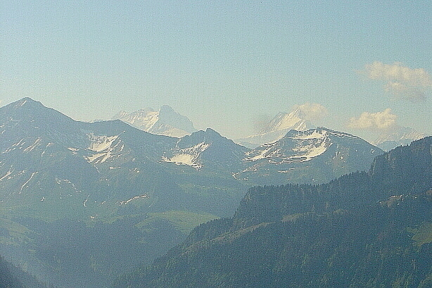 Wetterhorn (3692m), Schreckhorn (4078m)
