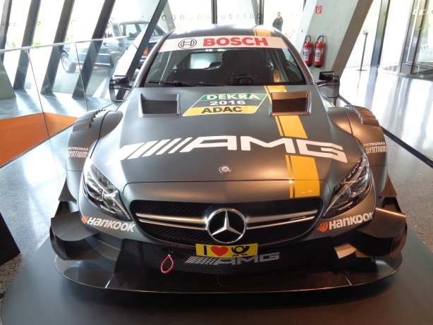 2016 - Mercedes AMG C 63 DTM