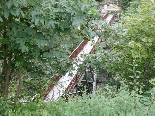 Brücke zwischen Schweiz und Italien