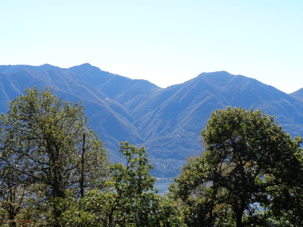 Monte Tamaro (1961m), Monte Gambarogno (1734m)