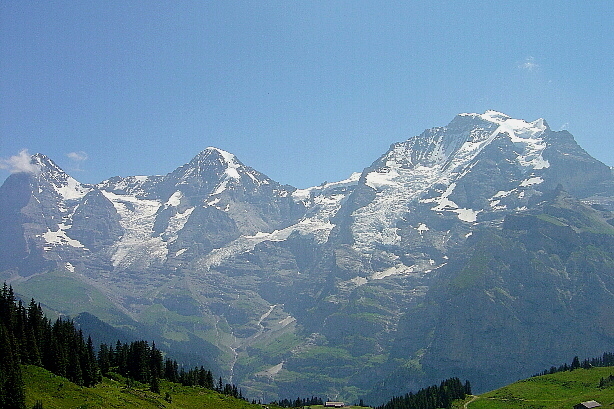 Eiger (3970m), Mönch (4107m) und Jungfrau (4158m)