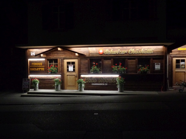 Schwizer Chäshüttli - Spiez