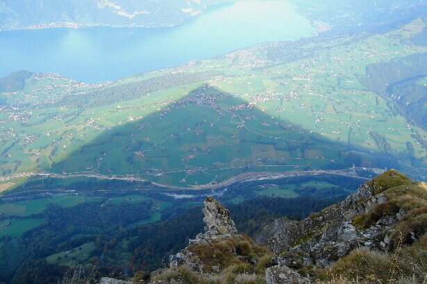 Der Schatten des Niesen