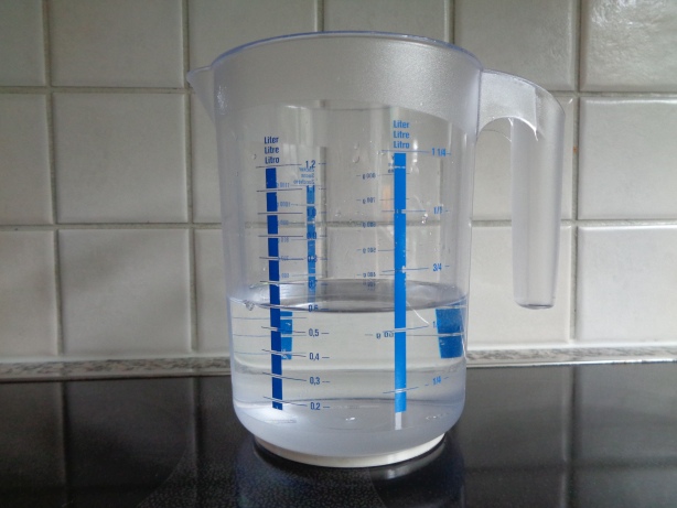 6 Deziliter Wasser