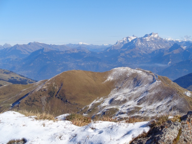 Montagnes du Lac Vert, Les Diablerets (3210m), Grand Muveran (3051m)