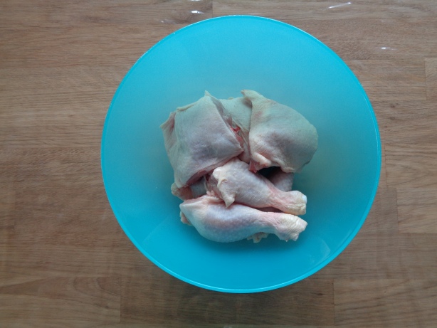 Etwa 10 Pouletstücke (keine Flügel)