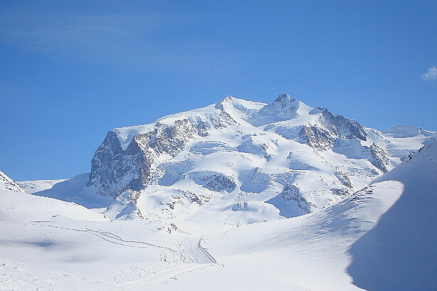 Monte Rosa - Nordend (4609m) und Dufourspitze (4634m)