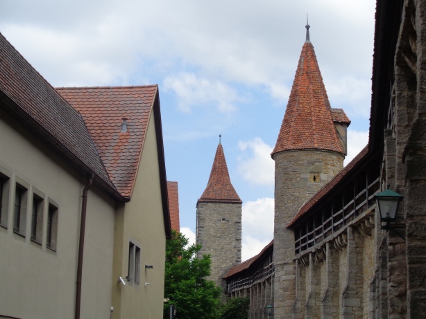 Thomaturm und Weiberturm