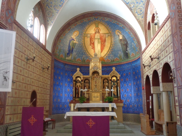 Innenansicht Katholische Herz Jesu Kirche