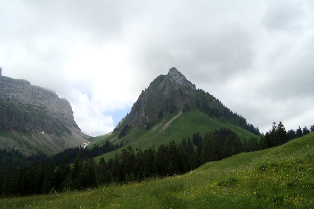 Sichle (1679m) und Burst (1968m)