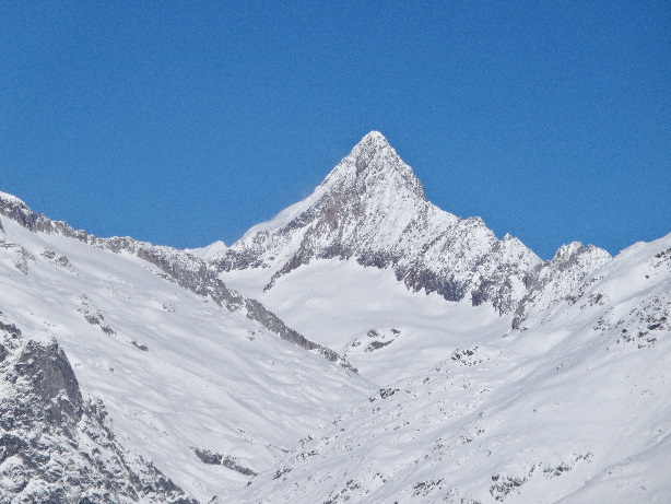 Finsteraarhorn (4272m)