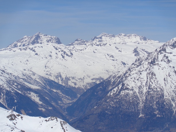 Doldenhorn (3638m), Fründenhorn (3369m), Blüemlisalp (3660m)