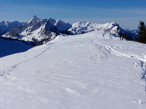 Gross Ättenberg (1614m)