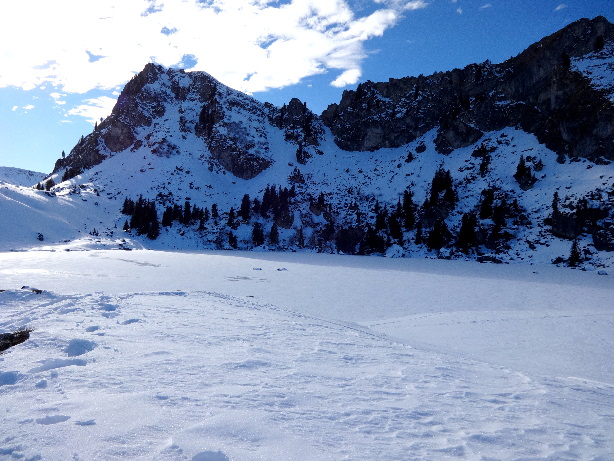 Muntiggalm (2077m) und Seebergsee (1831m)