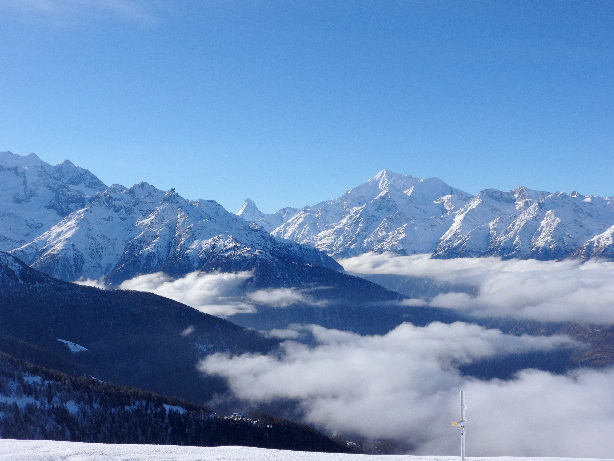 Matterhorn (4478m), Weisshorn (4506m)