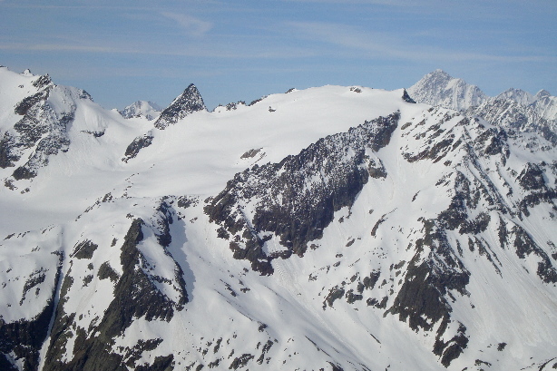 Triftstöckli, Finsteraarhorn, Nasse Strahlegg, Agassizhorn, Ritzlihorn