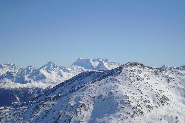 Wasenhorn (3246m), Monte Leone (3553m), Simplon Breithorn (3438m), Hübschhorn (3192m)