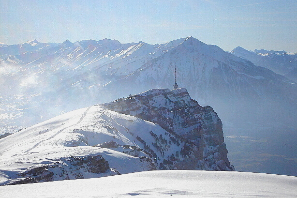Niederhorn (1949m) und Niesenkette