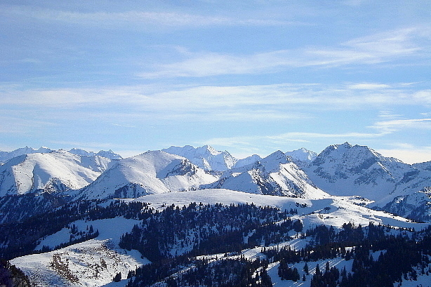 Hohniesen, Wiriehorn, Meniggrat, Männliflue, Doldenhorn, Blüemlisalp