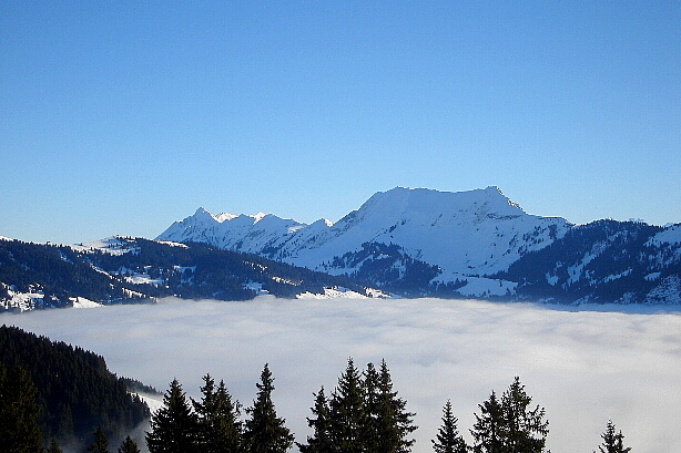 Allgäuhorn (2047m), Suggiture (2085m), Augstmatthorn (2137m)