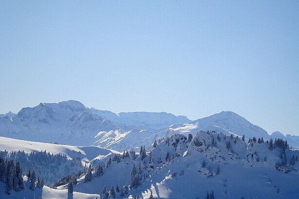 Gsür (2708m), Wildstrubel (3244m), Albristhorn (2762m)