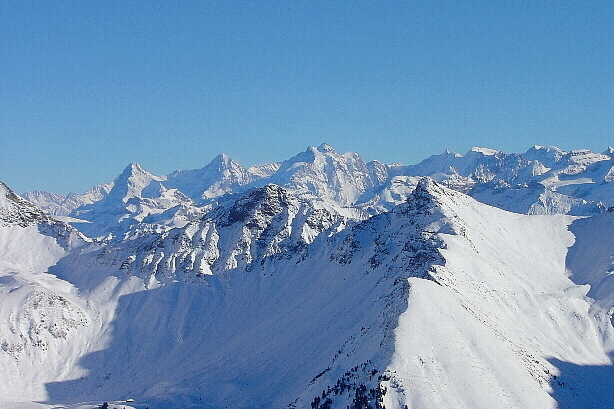Eiger (3970m), Mönch (4107m) und Jungfrau (4158m)