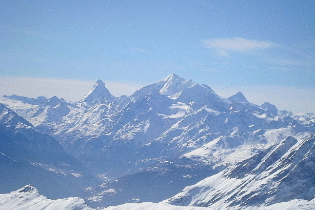 Matterhorn (4478m), Weisshorn (4506m)