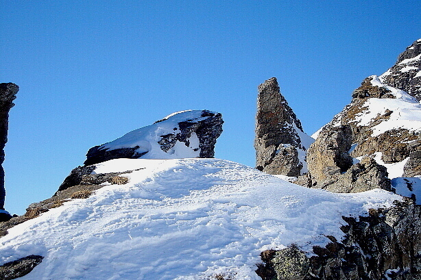 Mehr Spitzen von den Spitzen (2327m)