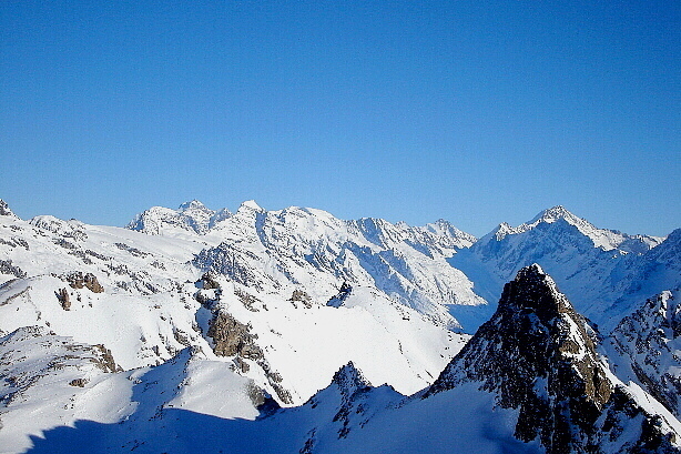 Mittaghorn, Lauterbrunnen Breithorn, Gross Grünhorn, Finsteraarhorn, Aletschhorn