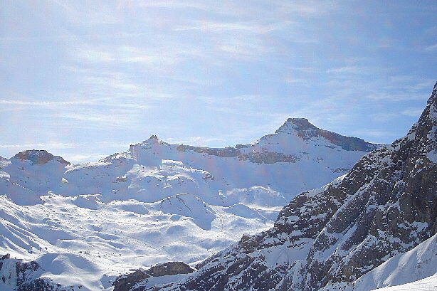 Chindbettihorn (2691m) Tierhörnli (2894m), Steghorn (3146m)