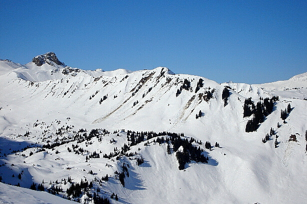Regenboldshorn (2193m) und Hüendersädel (2062m)