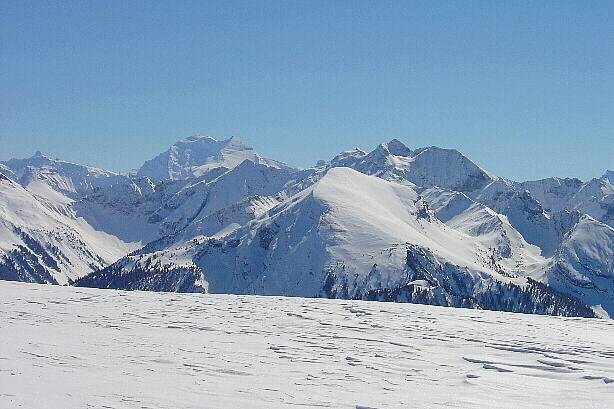Balmhorn (3699m), Altels (3624m), Wiriehorn (2304m), Männliflue (2652m)
