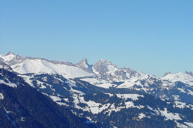 Vanil Noir (2389m), Dent de Folliéran (2340m), Dent de Brenleire (2353m)