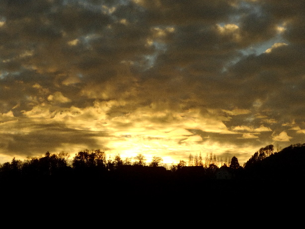 Aufgenommen vom Bahnhof Kiesen