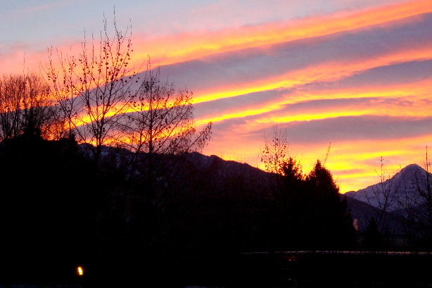 Niederhorn (1949m), Eiger (3970m)