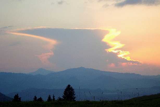 Sonnenuntergang von Ibachhubel Wangelen BE