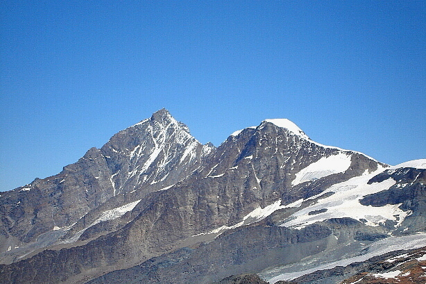 Täschhorn (4490m) und Alphubel (4206m)