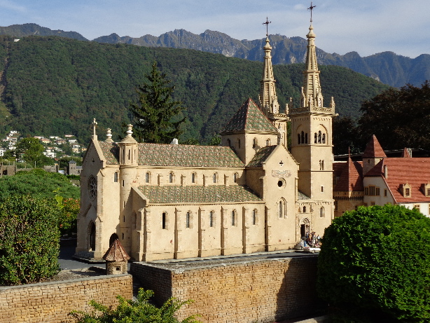 Collègiale / Stiftskirche - Neuenburg